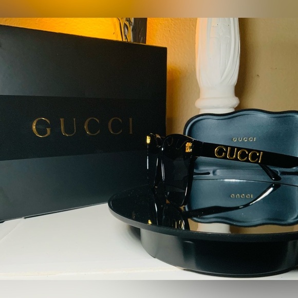 RARE AUTH GUCCI Sunglasses NY YANKEES collab Unisex - Picture 12 of 13